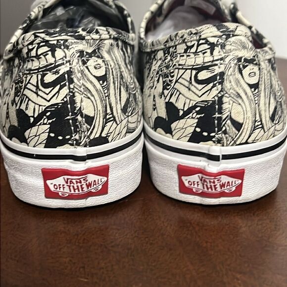 🔥🔥 VANS Marvel Colab Authentic Marvel Print Skate Sneakers Size 6.5M 8W - EUC - Picture 8 of 11